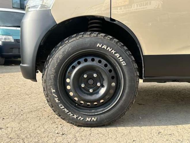 タウンエースバン1.5 GL 4WD　全塗装済/社外ナビ/Bカメラ/ETC/リフトUP 1500