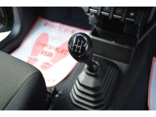 ジムニーXC 4WD　ワンオーナーセーフティサポート搭載LED 660