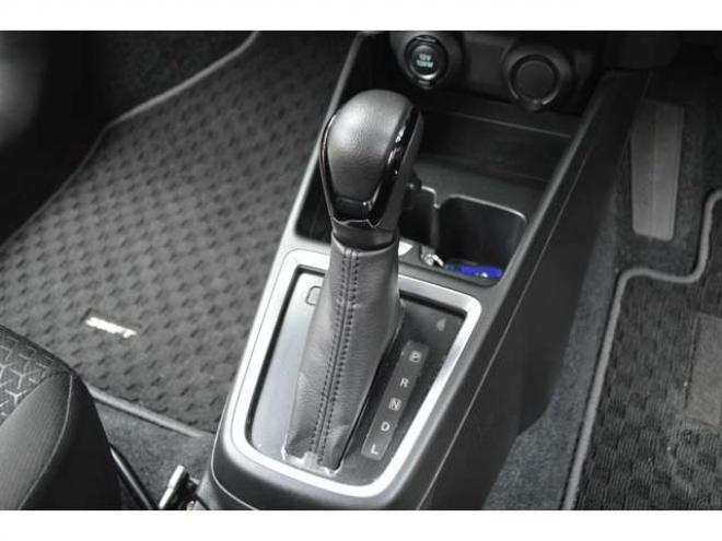 スイフト1.2 ハイブリッド MG 4WD　レンタアップ車ハイブリット4WDセーフティS 1200