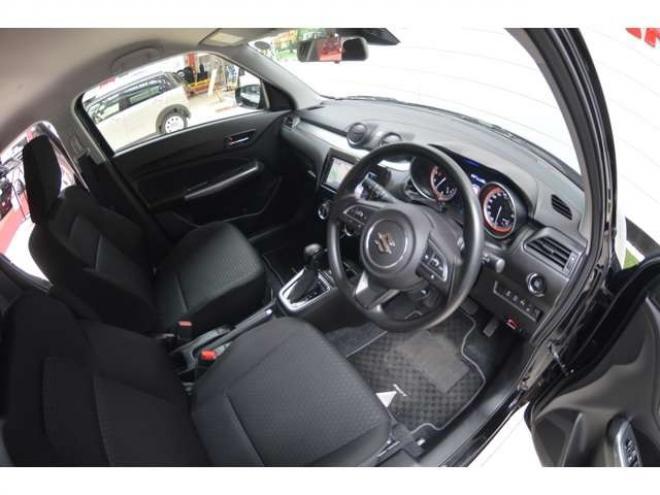 スイフト1.2 ハイブリッド MG 4WD　レンタアップ車ハイブリット4WDセーフティS 1200
