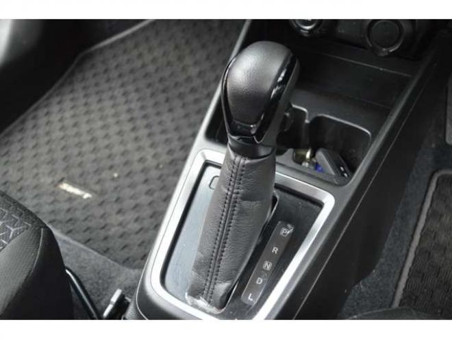 スイフト1.2 ハイブリッド MG 4WD　レンタアップ車ハイブリット4WDセーフティS 1200
