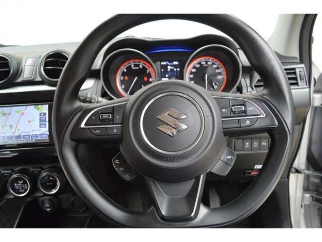 スイフト1.2 ハイブリッド MG 4WD　レンタアップ車ハイブリット4WDセーフティS 1200