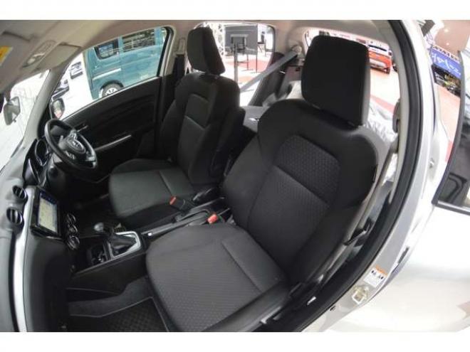 スイフト1.2 ハイブリッド MG 4WD　レンタアップ車ハイブリット4WDセーフティS 1200