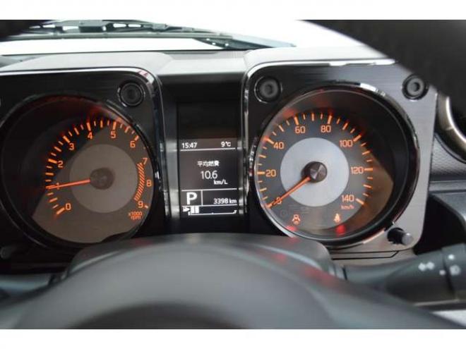 ジムニーXC 4WD　ワンオーナーセーフティサポート搭載SDナビ 660