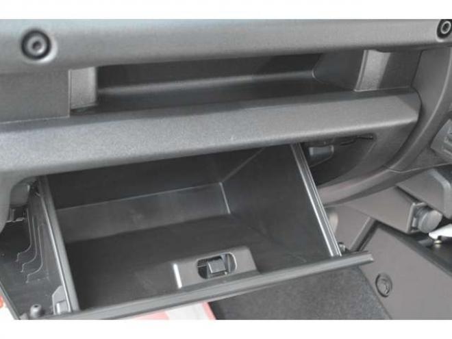 ジムニーXC 4WD　ワンオーナーセーフティサポート搭載SDナビ 660