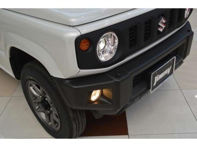 ジムニーXC 4WD　ワンオーナーセーフティサポート搭載SDナビ 660