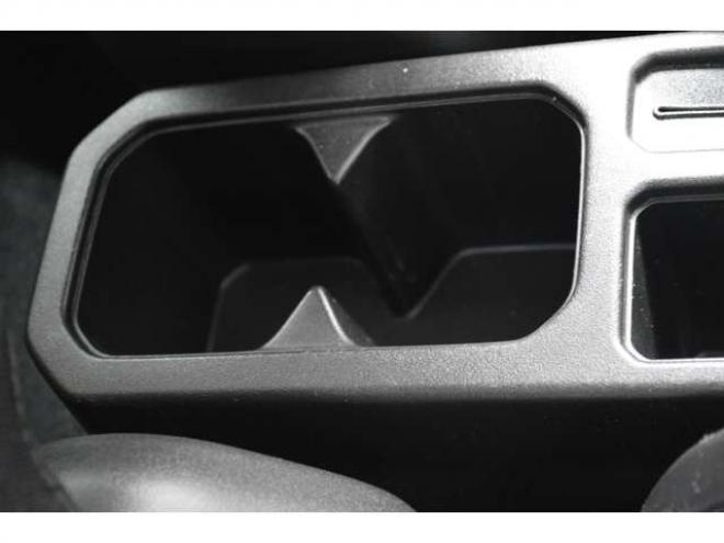 ジムニーXC 4WD　1オーナー車セーフティサポート8インチナビ 660