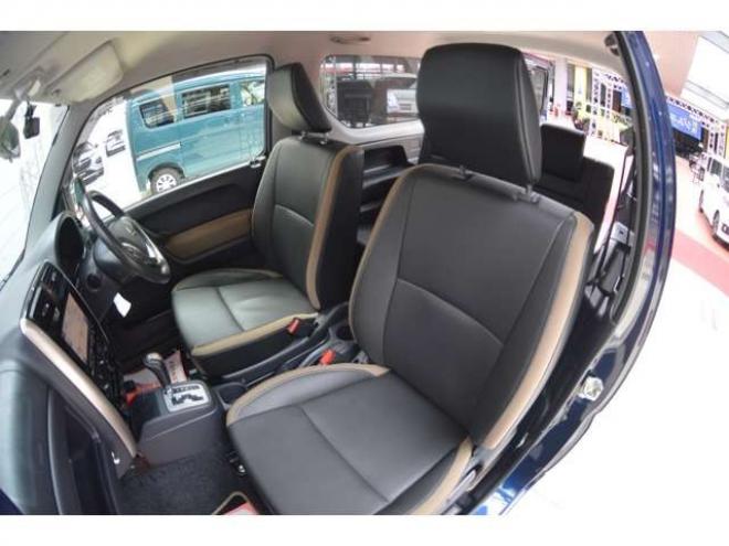 ジムニーランドベンチャー 4WD　ワンオーナー特別仕様車4WDターボSDナビTV 660