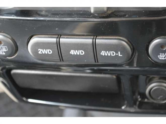 ジムニーランドベンチャー 4WD　1オーナー特別仕様車CDハーフレザーシート 660