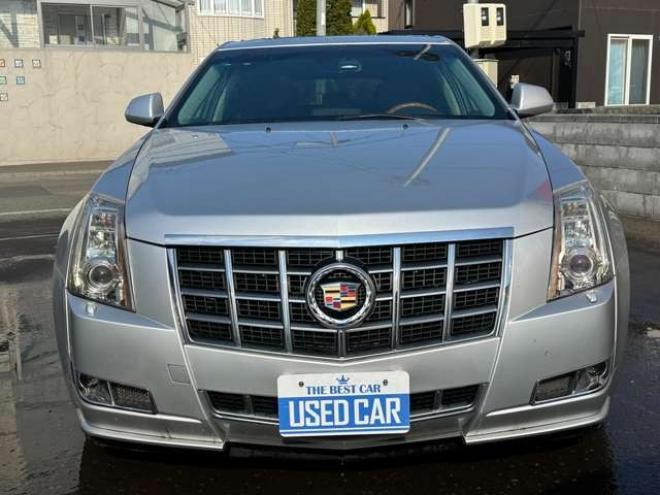 キャデラックCTSスポーツワゴン　3.0 プレミアム　パワーバックドア 正規輸入車 2WD 3000