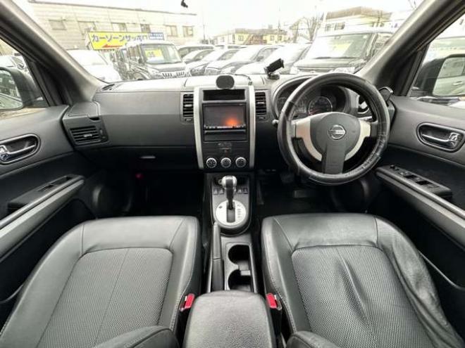 エクストレイル2.0 20X 4WD　4WD切り替スイッチ　Bluetooth　SDナビ 2000