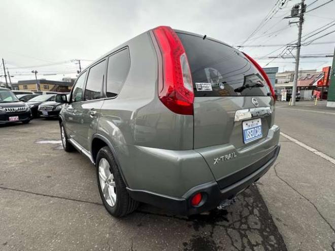 エクストレイル2.0 20X 4WD　4WD切り替スイッチ　Bluetooth　SDナビ 2000