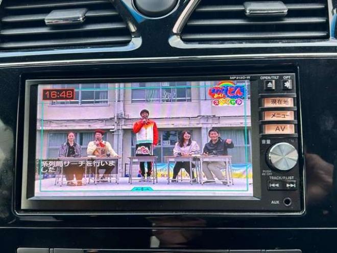 セレナ2.0 ハイウェイスター アドバンストセーフティ パッケージ 4WD　 2000
