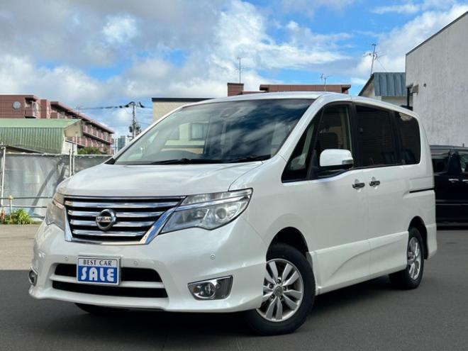 セレナ2.0 ハイウェイスター Vセレクション+Safety アドバンストセーフティ パッケージ 4WD　 2000