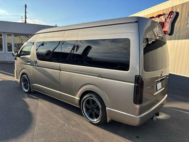 ハイエース2.7 グランドキャビン 4WD　 2700