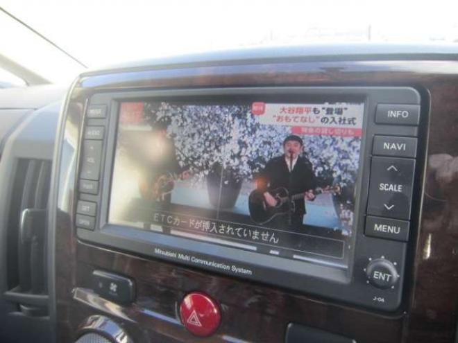 デリカD：5 2.4 エクシード II 4WD　パワスラドアナビTVスマートキー夏冬タイヤ 2400