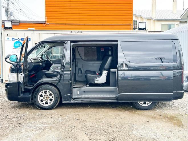 ハイエースバン5ドアバン2.7スーパーGLワイドロング 4WD　ローンが不安な方＜優遇ローン＞1NO登録　社外ナビ　LEDヘッドライト 4WD 2700 5Dr
