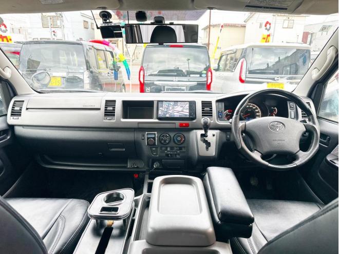ハイエースバン5ドアバン2.7スーパーGLワイドロング 4WD　ローンが不安な方＜優遇ローン＞1NO登録　社外ナビ　LEDヘッドライト 4WD 2700 5Dr