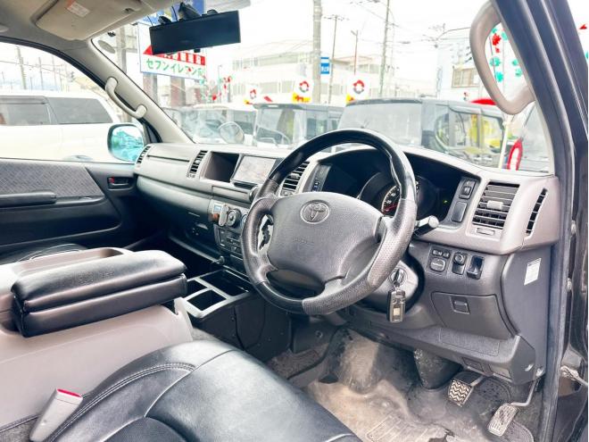 ハイエースバン5ドアバン2.7スーパーGLワイドロング 4WD　ローンが不安な方＜優遇ローン＞1NO登録　社外ナビ　LEDヘッドライト 4WD 2700 5Dr