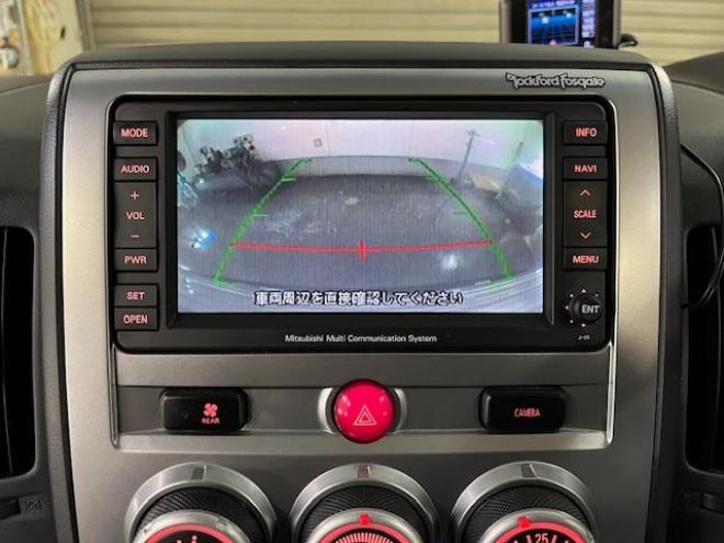デリカＤ：５　Ｇプレミアム　本州仕入　禁煙車　寒冷地仕様　マッドクロス１６インチＡＷ＋新品ＴＯＹＯオープンカントリーホワイトレター　社外１６ＡＷ＋スタッドレスタイヤ付　新品ＪＡＯＳブラックマッドガード　両側パワースライドドア　パワーバックドア　純正ＨＤＤナビ（地デジ　ＤＶＤ再生　Ｂｌｕｅｔｏｏｔｈ）＋バックカメラ　純正リアフリップダウンモニター　クルーズコントロール　両席シートヒーター　パワーシート　スマートキー　パドルシフト　横滑り防止装置　盗難防止装置　リアヒーター　ＨＩＤ　ＥＴＣ 4WD 2400 5Dr