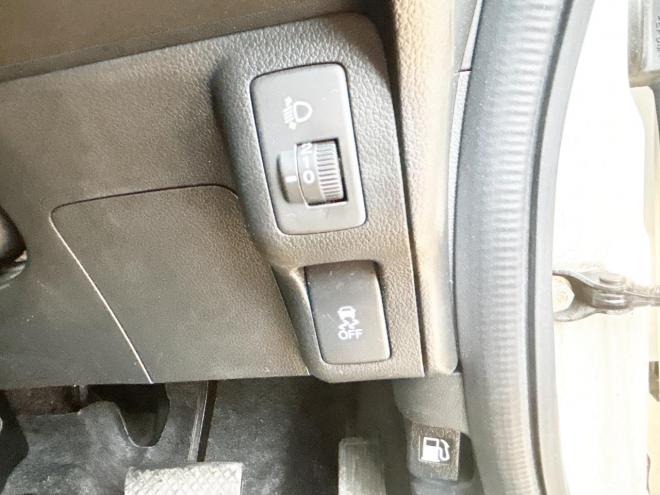 N-BOXG Lパッケージ 4WD　ローンが不安な方＜優遇ローン＞　寒冷地仕様　純正ナビ　片側PWスラ　シートヒーター