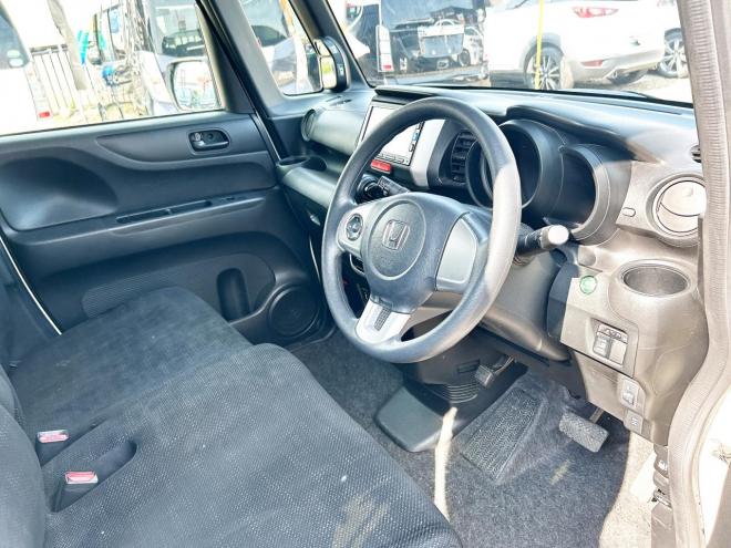 N-BOXG Lパッケージ 4WD　ローンが不安な方＜優遇ローン＞　寒冷地仕様　純正ナビ　片側PWスラ　シートヒーター