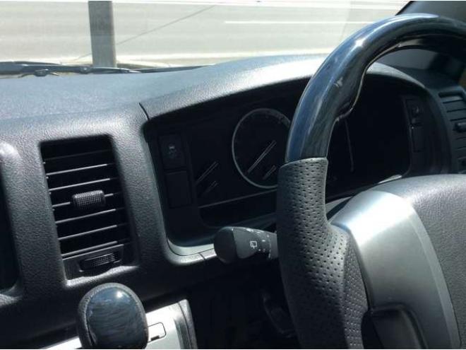 ハイエースバン2.8 DX ロング ディーゼルターボ 4WD　ルーフキャリア　バックカメラ　キーレス 2800