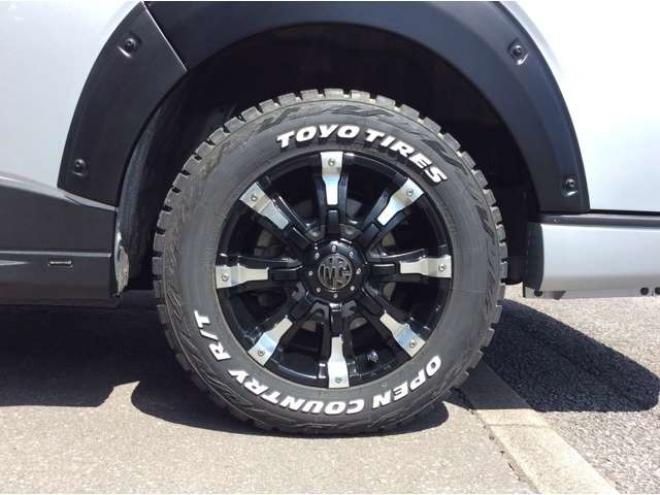ハイエースバン2.8 DX ロング ディーゼルターボ 4WD　ルーフキャリア　バックカメラ　キーレス 2800