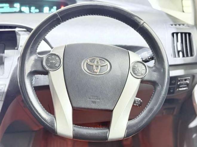 プリウス1.8 G ツーリングセレクション　下廻防錆ナビBカメEスタETC夏冬タイヤ 2WD 1800