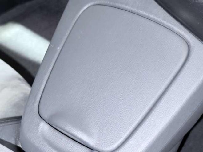 プリウス1.8 G ツーリングセレクション　下廻防錆ナビBカメEスタETC夏冬タイヤ 2WD 1800