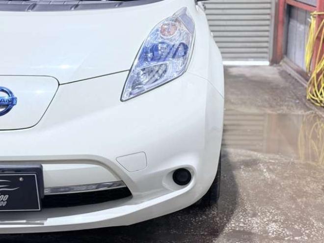 リーフG　下廻防錆ナビETC夏冬タイヤ 2WD 不明
