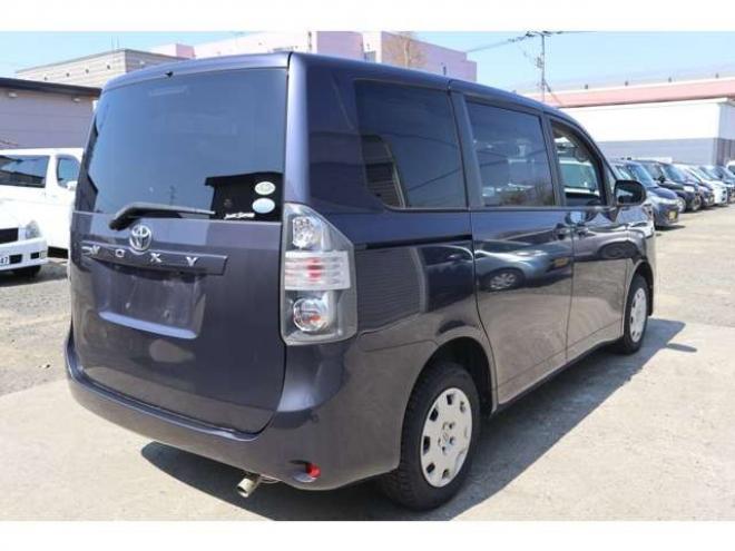 ヴォクシー2.0 X Lエディション 4WD　左パワスラ・キーレス・7.9万k 2000