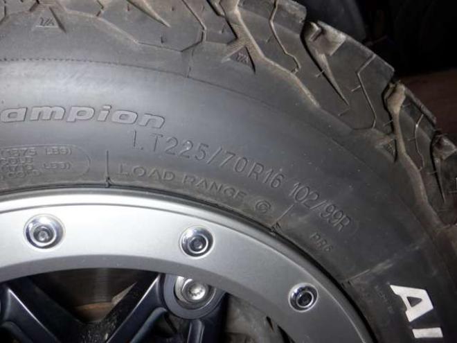 デリカD：5 2.4 シャモニー 4WD　本州仕入・ナビ・Rモニター・パワスラ・ 2400