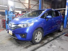 フィット　1.5 ハイブリッド Fパッケージ 4WD　ナビ・TV・Bluetooth・LEDヘッドライト・ 1500