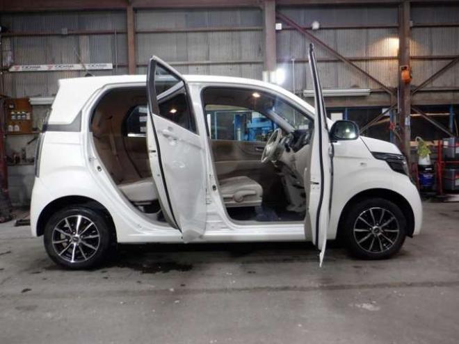 N-WGNG Lパッケージ 4WD　TV・Bluetooth・Bカメラ・シートヒーター 660