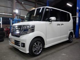 N-BOX　カスタムG Lパッケージ 4WD　ナビ・B/T・TV・Bカメラ・ETC・パワスラ 660