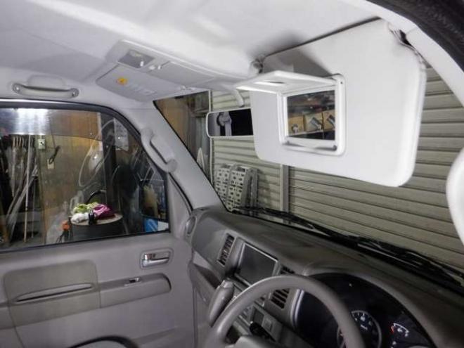 エブリィワゴン PZターボ ディスチャージヘッドランプ装着車 4WD　ナビ・TV・Bカメラ・パワスラ・ETC・HID 660