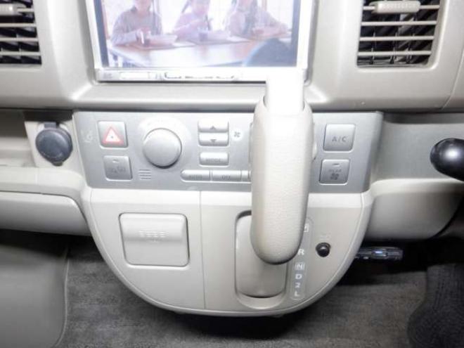 エブリィワゴン PZターボ ディスチャージヘッドランプ装着車 4WD　ナビ・TV・Bカメラ・パワスラ・ETC・HID 660