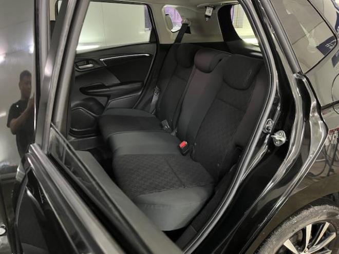 フィット１３Ｇ　Ｌパッケージ　コンフォートビューＰＫＧ　ワンオーナー　寒冷地仕様　禁煙車　ＷＡＫＯＳバリアスコーティング済　社外１５インチＡＷ　社外１５ＡＷ＋スタッドレスタイヤ付　純正ギャザースナビ（地デジ　ＤＶＤ再生　Ｂｌｕｅｔｏｏｔｈ）＋バックカメラ　純正ＬＥＤヘッドライト　ＰＵＳＨスタート　スマートキー　ミラーヒーター　フロントガラス熱線　アイドリングストップ　盗難防止装置　横滑り防止装置　ＥＴＣ 4WD 1300 5Dr
