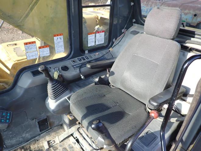 バックホーPC220LC-6E 恵庭ヤード