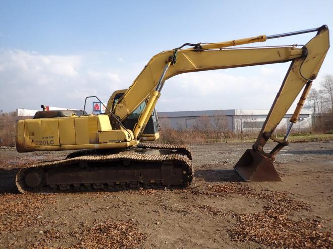 バックホーPC220LC-6E 恵庭ヤード