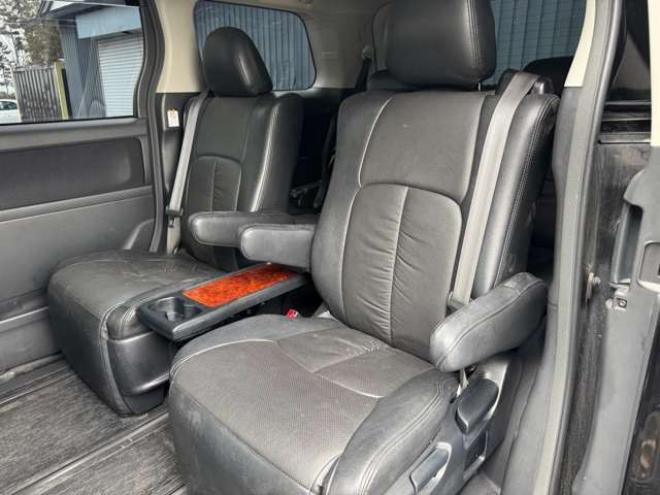 ヴェルファイア2.4 Z プラチナセレクション 4WD　夏冬タイヤ　両側Pスライド　Bluetooth 2400
