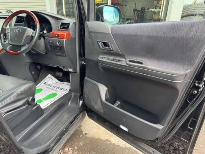 ヴェルファイア2.4 Z プラチナセレクション 4WD　夏冬タイヤ　両側Pスライド　Bluetooth 2400