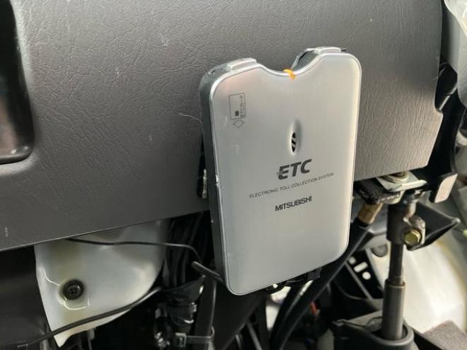 タウンエーストラック　４ＷＤ　キャンピング仕様　取り扱い説明書　ＩＨヒーター　外部電源　シンク　収納　電子レンジ　Ｆｆヒーター　　トイレ　冷蔵庫　テレビ　キャンピングカー部分の取扱説明書　シートカバー　ＥＴＣ　ナビ 4WD 1800 2Dr