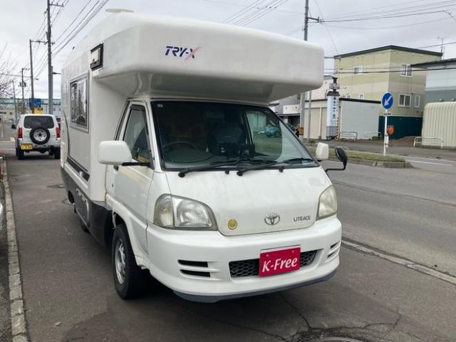 タウンエーストラック　４ＷＤ　キャンピング仕様　取り扱い説明書　ＩＨヒーター　外部電源　シンク　収納　電子レンジ　Ｆｆヒーター　　トイレ　冷蔵庫　テレビ　キャンピングカー部分の取扱説明書　シートカバー　ＥＴＣ　ナビ 4WD 1800 2Dr