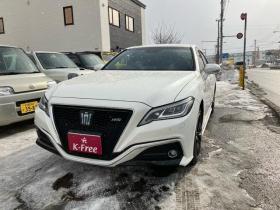 クラウンハイブリッド　ＲＳ　Ｆｏｕｒ　４ＷＤ　アイドリングストップ　電動格納ミラー　オートクルーズコントロール　ＡＣ１００Ｖ　シートヒーター　Ｂｌｕｅｔｏｏｔｈ接続　バックカメラ　ＴＶ　ＥＴＣ　ＵＳＢ入力端子　電動シート　オートライト 4WD 2500 4Dr