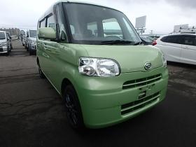 タント　X 4WD　検9/5 CVT パワースライドドア夏冬タイヤAW 660