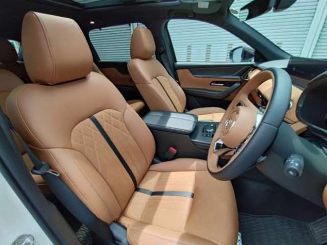 CX-803.3 XDハイブリッド エクスクルーシブ スポーツ ディーゼルターボ 4WD　試乗車　BOSE　サンルーフ　シートクーラー 3300