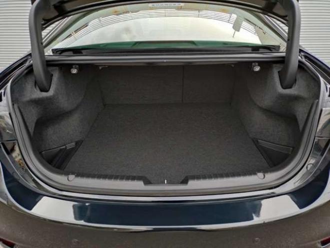 アテンザ2.2 XD Lパッケージ ディーゼルターボ 4WD　エンジンスターター　BOSE　シートクーラー 2200