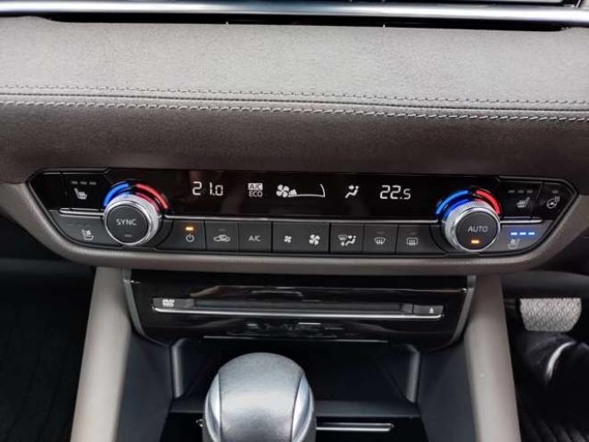 アテンザ2.2 XD Lパッケージ ディーゼルターボ 4WD　エンジンスターター　BOSE　シートクーラー 2200